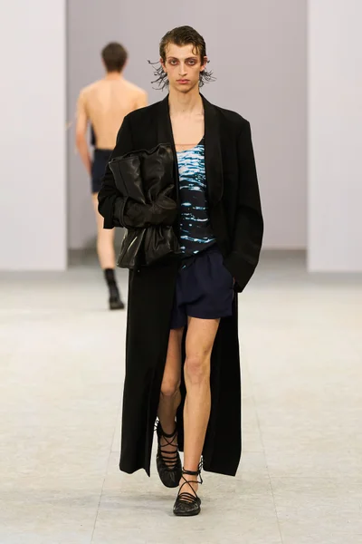 Look 61